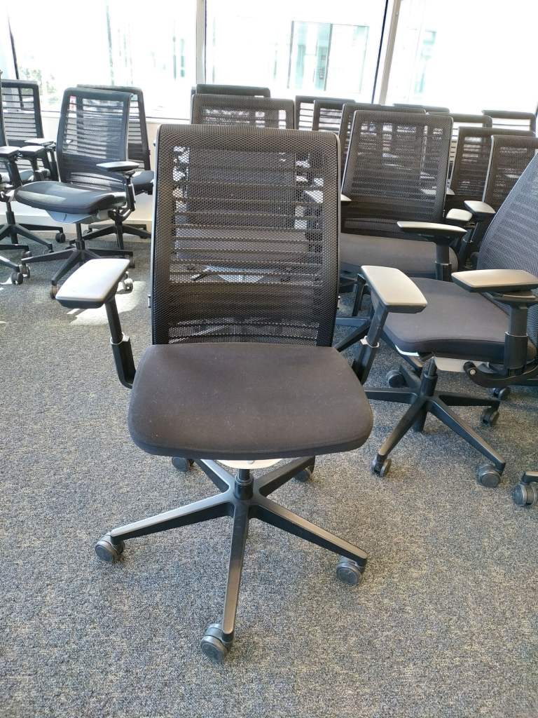 MUEBLES DE ENTREGA INMEDIATA 
